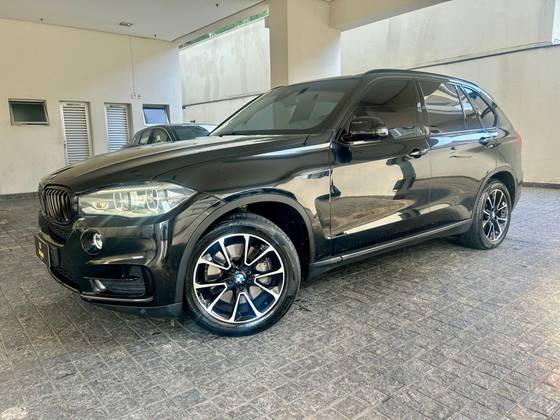 BMW X5 4.4 4X4 50I EXPERIENCE V8 32V GASOLINA 4P AUTOMÁTICO BMW X5 4.4 4X4 50I EXPERIENCE V8 32V GASOLINA 4P AUTOMÁTICO